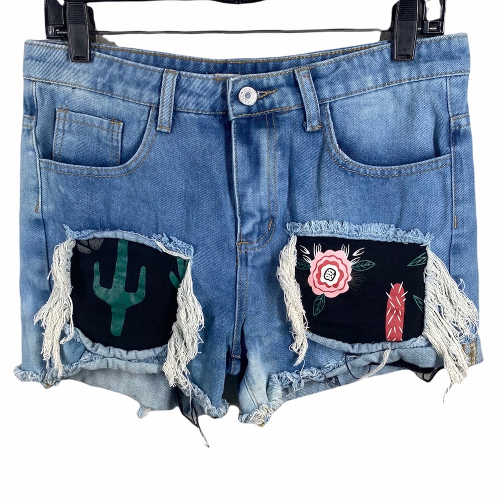 MISSLOOK Boho Style Embroidered Jean Shorts S